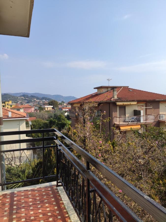 Appartamenti Bemar Diano Marina Kültér fotó